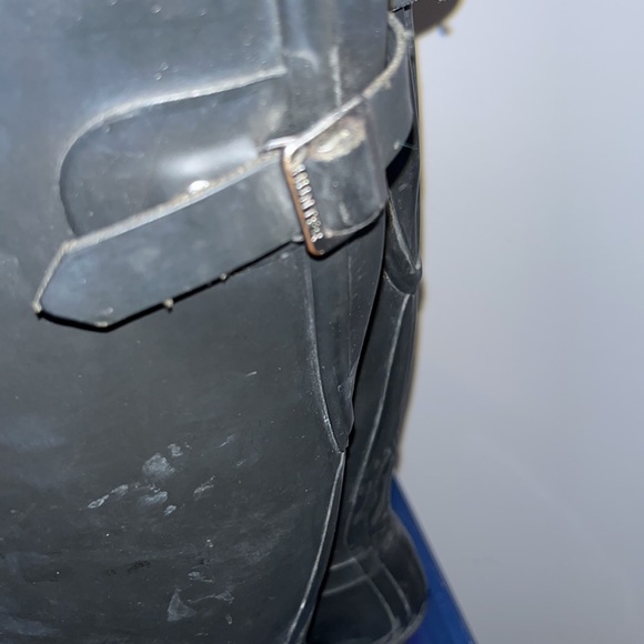 Hunter - Picture 6 of 9